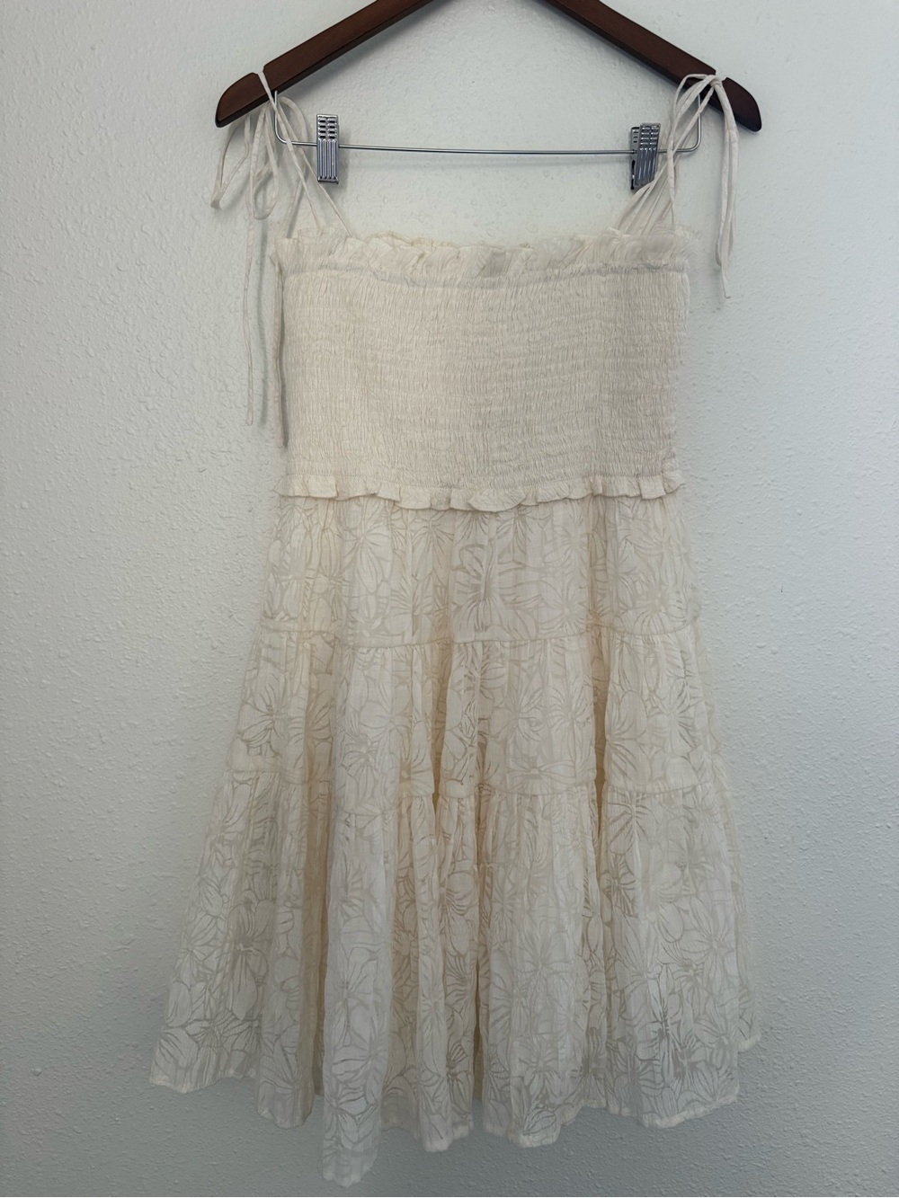 Jacquie the Label Cream Tropical Smocked Tie-Strap Midi Dress M